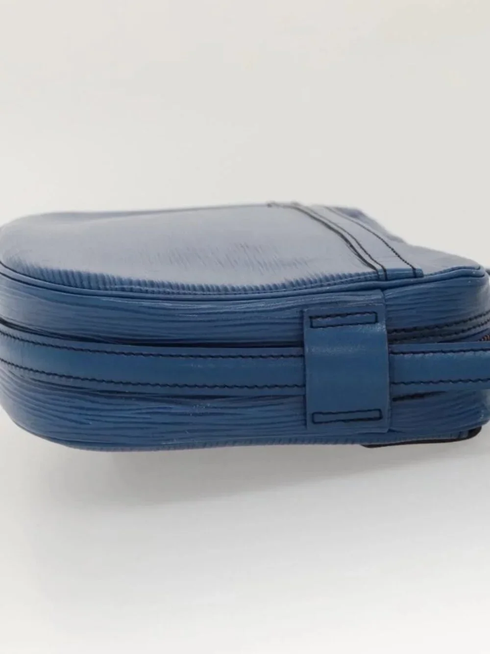 LOUIS VUITTON Epi June Feuille Shoulder Bag Blue M52155 LV Auth KD477